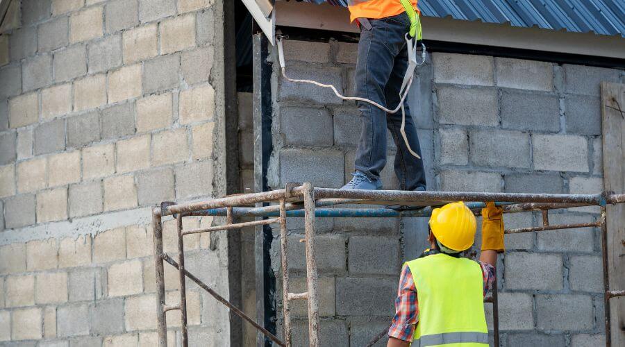 Professional residential roofers in Savage, MD